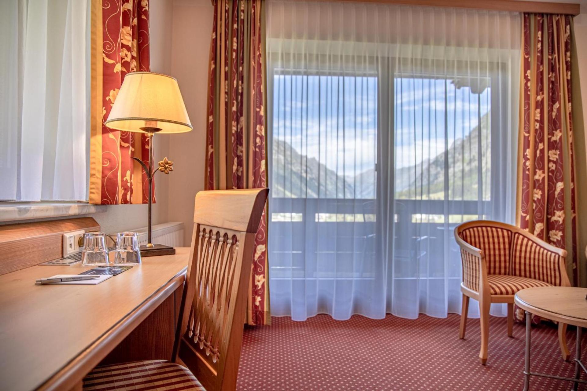 Hotel Gletscherblick Sankt Leonhard im Pitztal Ngoại thất bức ảnh