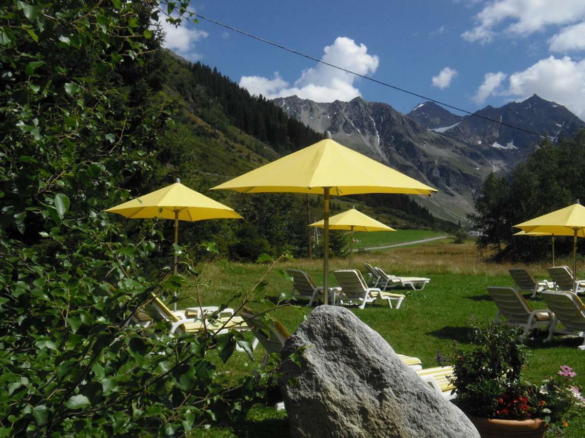 Hotel Gletscherblick Sankt Leonhard im Pitztal Ngoại thất bức ảnh